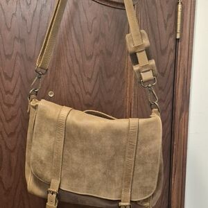 Roots Tan Leather Messenger Bag